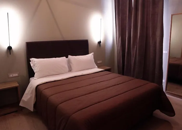 Manhattan & Guest house Bari