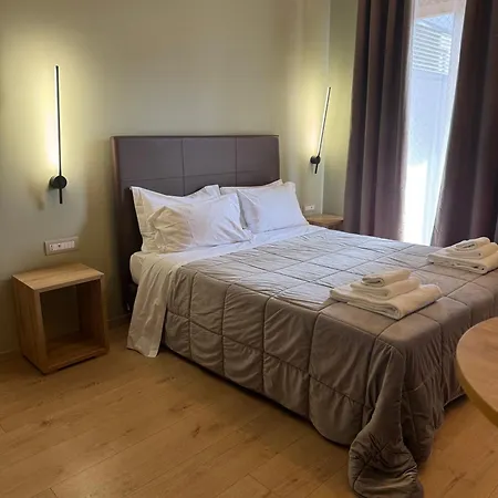 Manhattan & Gæstehus 4*